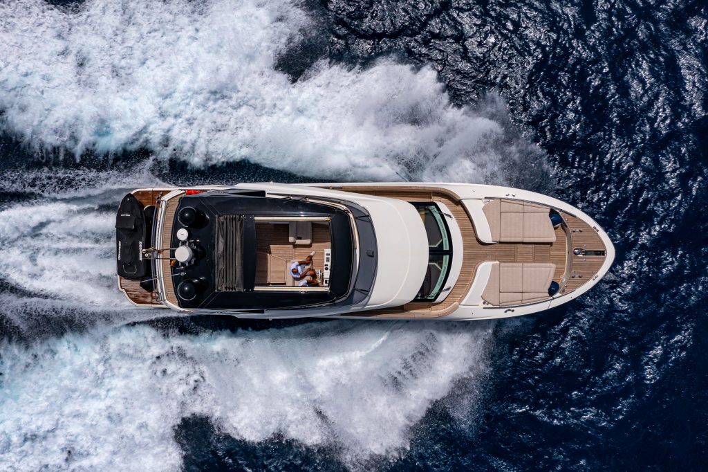 VYachts Charter